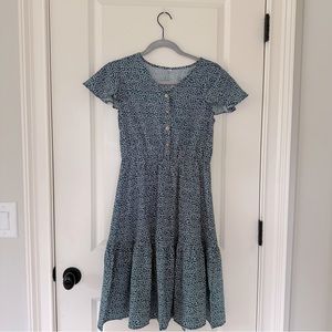Short Sleeve Green & White Floral Midi Dress